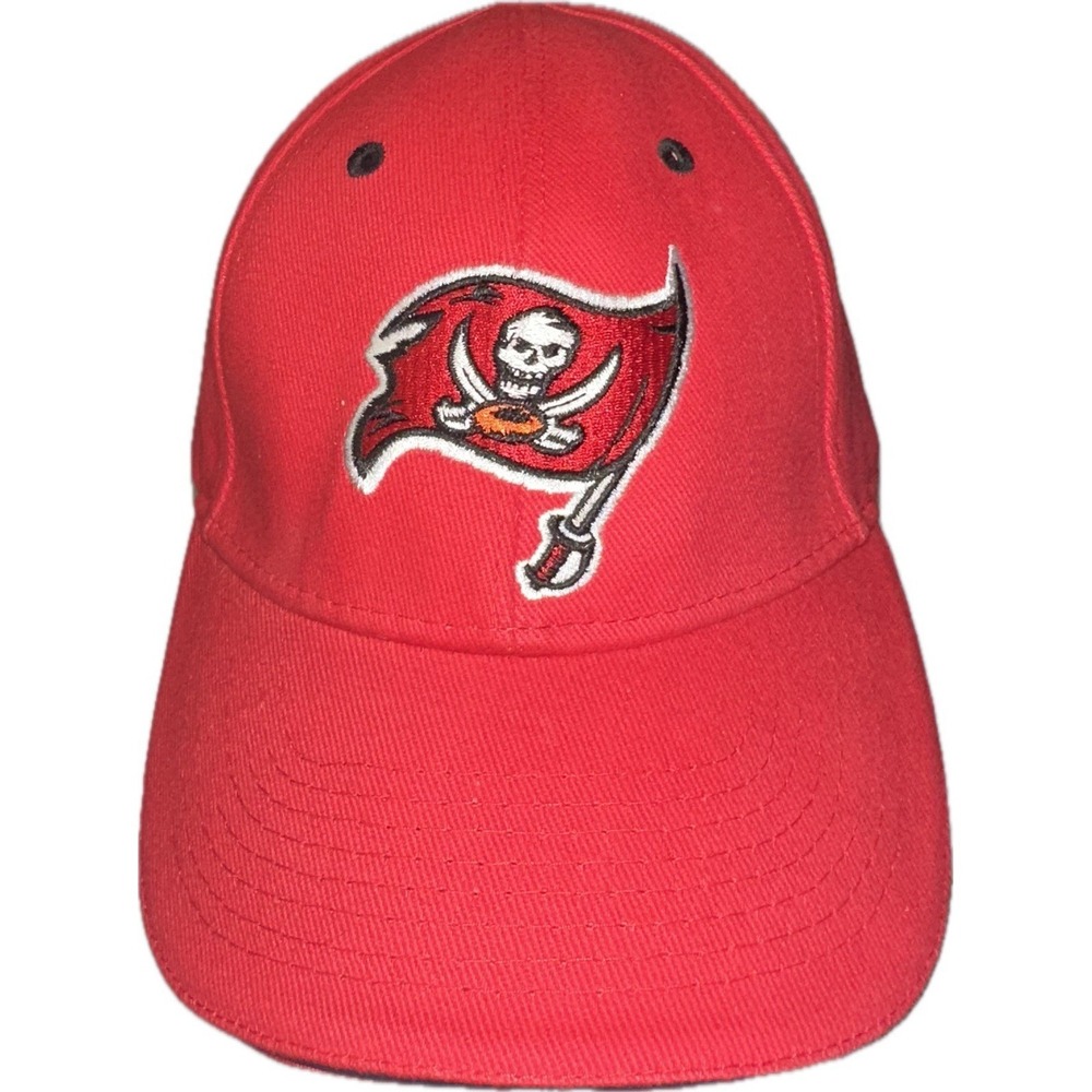 Tampa Bay Buccaneers Strap Back Hat Cap NFL Football Red One Size Fits Most